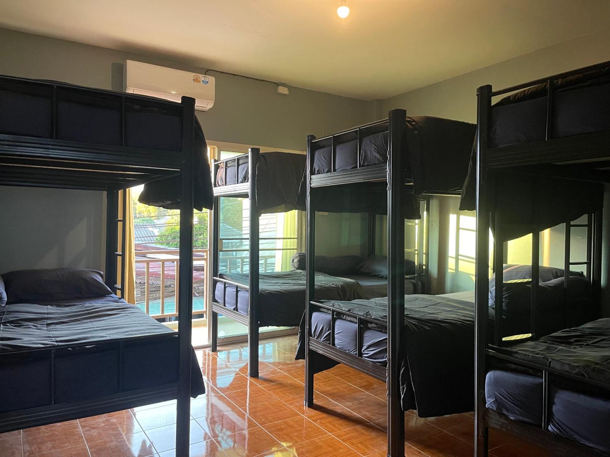 Poppyhostel 拜县 外观 照片